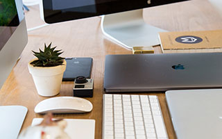 战胜WBG后，TES发布赛后合照视频：我们胜决见！