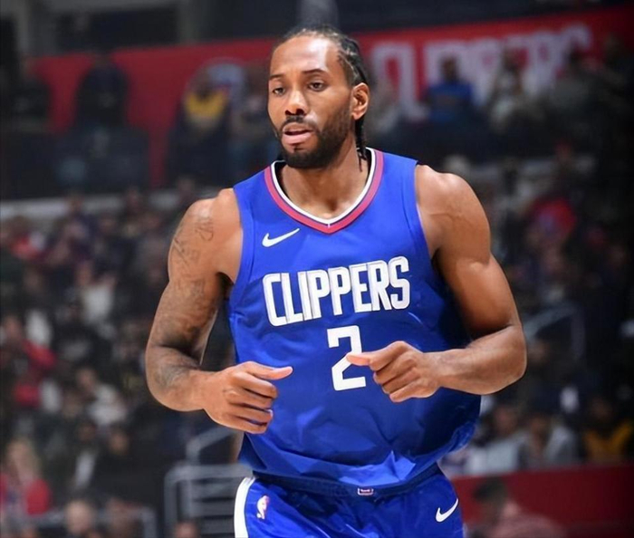 九游官方站点-再见快船！再见洛杉矶！伦纳德1换5交易曝光，网友：白菜价|小卡|选秀权|活塞|洛杉矶快船队|詹姆斯·哈登_新浪体育_新浪新闻