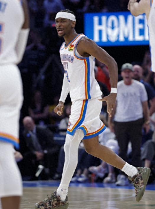 九游官方站点-43分36分35分，雷霆你太狠了，又创造80年NBA独一无二的纪录